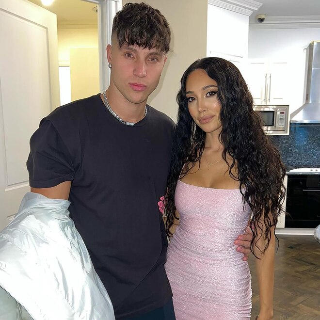 OnlyFans Model Scarlet Vas Is Pregnant With Her Stepbrother's Baby